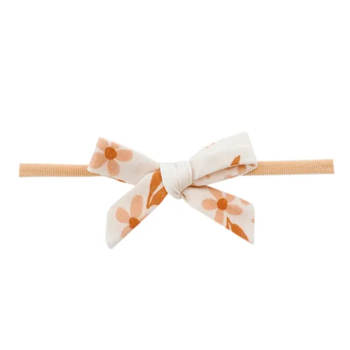Vista 77 de Copper Pearl Pajarita Baby Bow A Christmas Story