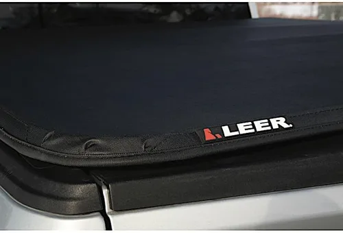 Vista 4 de Leer 630115 Latitude Tonneau - Cubierta para Nissan Titan