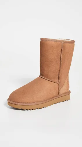 Vista 2 de UGG Botas clásicas de invierno para mujer.