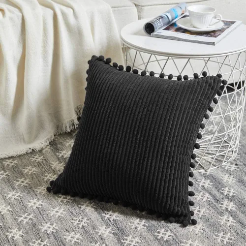 Vista 2 de Fancy Homi Juego de 2 fundas de almohada decorativas negras de 12 x 12 pulgadas con pompones para sofá y cama, decoración moderna de estilo bohemio