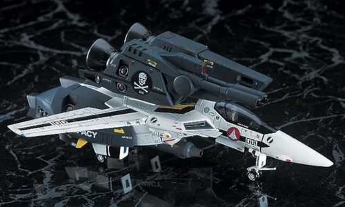 Vista 5 de Macross VF-1 Super Strike Valkyrie Escala 1/72