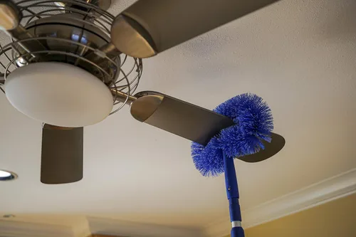 Vista 5 de Ettore 48211 - Cepillo para ventilador de techo con función de bloqueo de clic, color azul (paquete de 6)