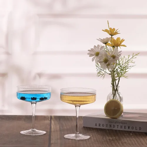Vista 7 de BACLIFE - Juego de 4 vasos de Martini de 9 onzas con tallo