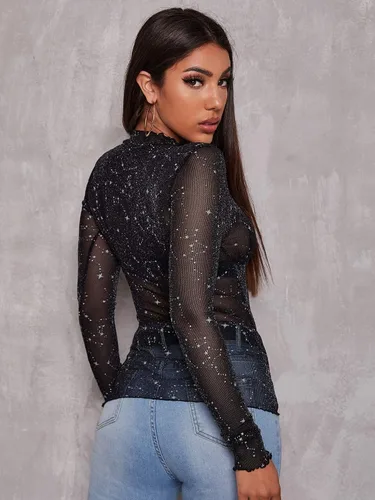 Vista 2 de Floerns - Blusas de malla transparente con estrellas de manga larga con cuello alto para mujer