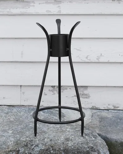 Vista 5 de Achla Designs Caballete III Soporte con púas