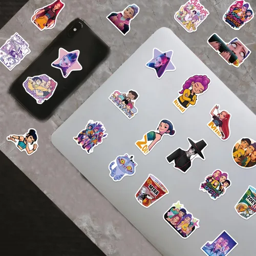 Vista 3 de Calcomanía de película, 60 piezas de calcomanías de demonios de película para niños, calcomanías de ídolos coreanos estilo anime para botellas