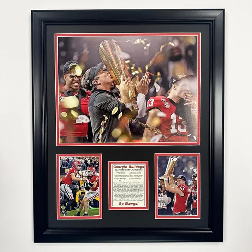 Vista 3 de Legends Never Die, Inc. Georgia Bulldogs Campeones Nacionales CFP 2022 Collage de fotos enmarcado de 18 x 22 pulgadas (mosaico)