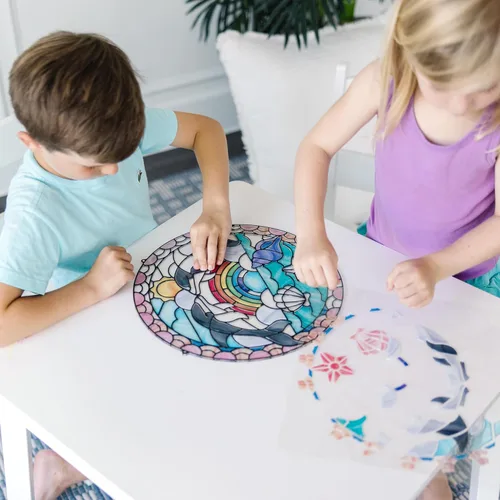 Vista 3 de Juego educativo, el vidrio hecho arte, diseño de delfines, 180 pegatinas de Melissa & Doug