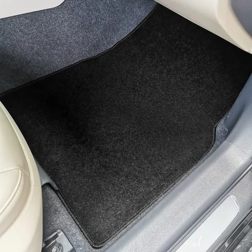 Vista 4 de IKON MOTORSPORTS, Alfombrillas compatibles con Toyota Camry 2018-2024, alfombra de nailon negro delantera y trasera, juego de 4 piezas, 2019 2020