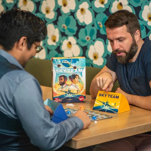 Vista 5 de Scorpion Masqué Sky Team Juego votado del año 2024 Mejor juego para 2 jugadores Trabajen juntos para aterrizar el avión A partir de 14 años