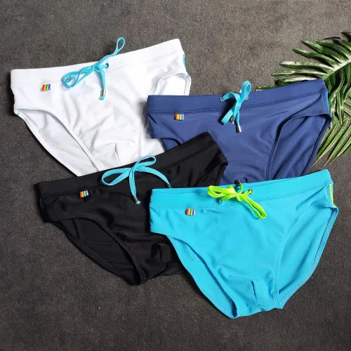 Vista 5 de UXH Traje de baño para hombre Briefs acolchado traje de baño masculino sexy natación bikini tabla playa surf natación troncos