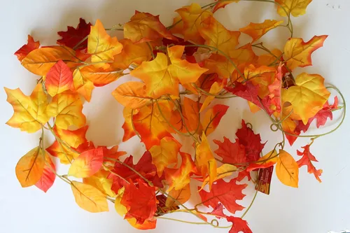 Vista 3 de 3 juegos de guirnaldas de otoño con hojas artificiales mixtas de color otoñal: 5 pies x 3, 15 en total