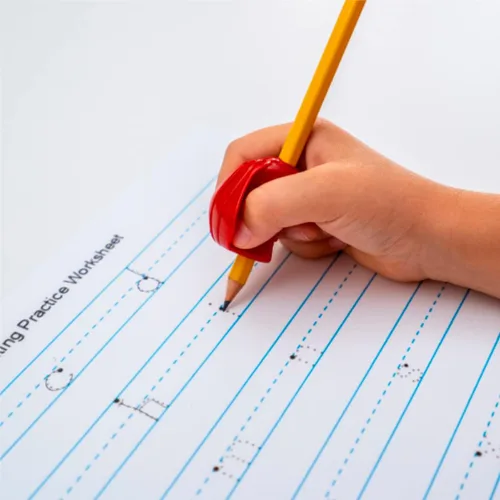 Vista 7 de Adaptador ergonómico para escritura Crossover Grip, de The Pencil Grip, adaptador de entrenamiento para diestros y zurdos, Metálico