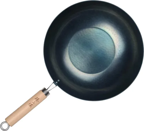 Vista 10 de ZhenSanHuan Wok de Hierro Martillado a Mano con Fondo Plano Apto para Inducción (32CM, Mango de Hierro)