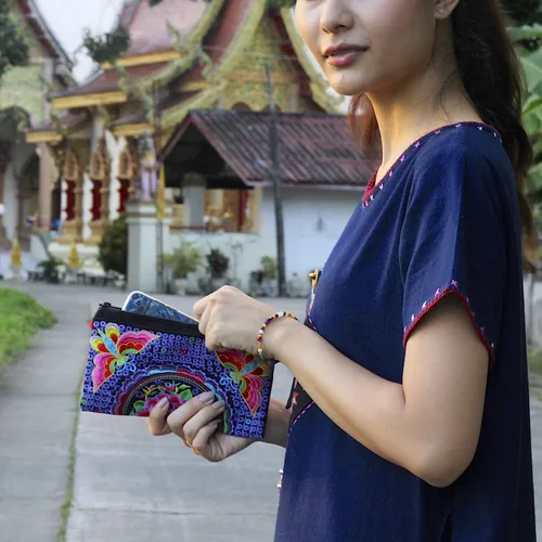 Vista 30 de Sabai Jai - Bolso de pulsera para teléfono inteligente - Carteras de embrague bordadas a mano Boho