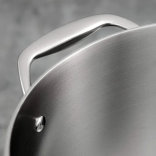 Vista 6 de Tramontina Signature Tri-Ply Clad - Juego de 8 utensilios de cocina de acero inoxidable con tapas, ollas y sartenes, listo para inducción, apto