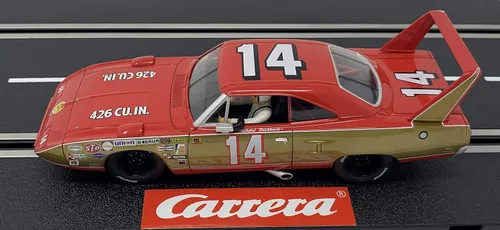 Vista 2 de Carrera 30944 Plymouth Superbird No. 14 1:32 Escala Digital Ranura Coche Carreras Vehículo Digital Ranura Coche Carreras Pistas