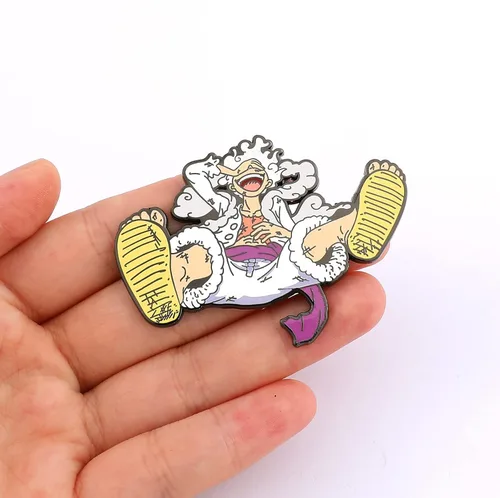 Vista 2 de Pines esmaltados Luffy de anime broches de metal para cosplay insignias de solapa para mochila bolsa ropa regalos para hombres niños y fanáticos