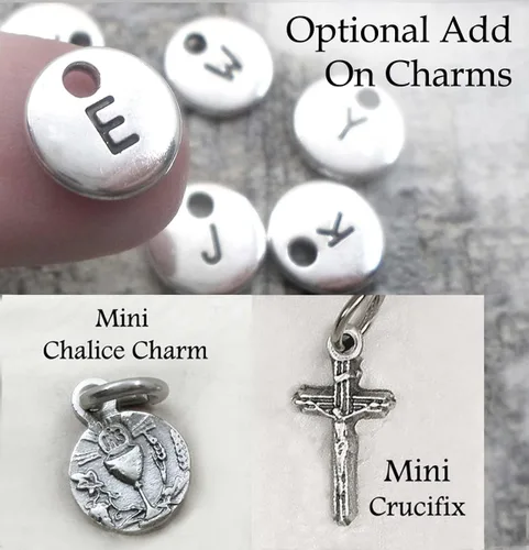 Vista 7 de St. Lucia of Fatima Locket Necklace, Patron Saint Catholic Jewelry, Confirmation Gift