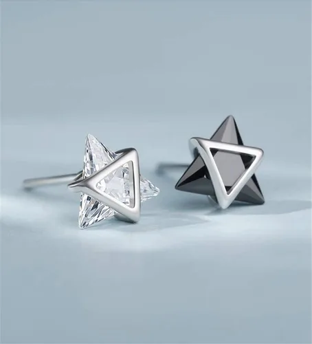 Vista 5 de Pendientes minimalistas de plata de ley 925 con forma de triángulo y circonita cúbica brillante, hipoalergénicos