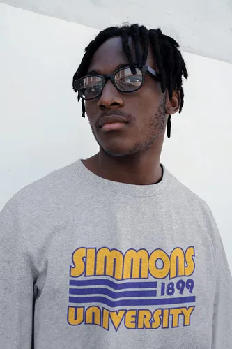 Vista 3 de Retro Simmons University Crewneck Sweatshirt