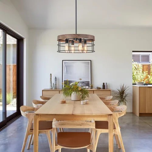 Vista 7 de Candelabro industrial de granja de 19.7 pulgadas, 4 luces, estilo rústico, con textura de grano de madera y pantalla de metal negro para comedor