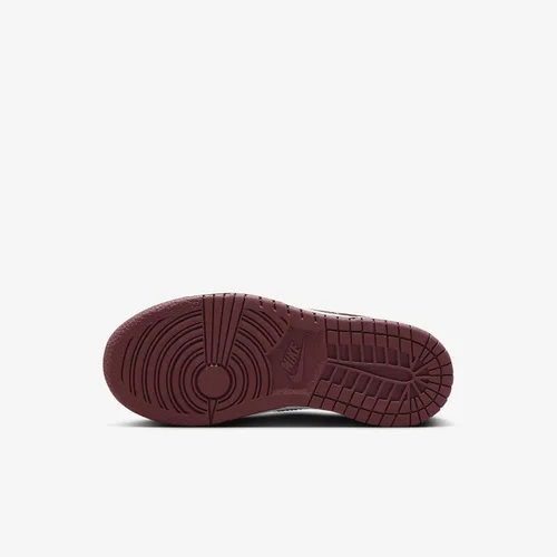 Vista 776 de Nike Kid's Dunk Low Sneaker