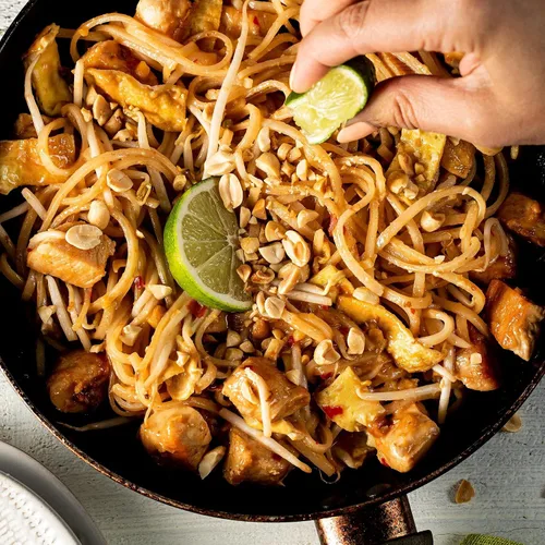 Vista 6 de Thai Kitchen Kit de fideos tailandeses sin gluten, 9 onzas (paquete de 12)