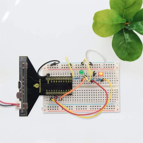 Vista 2 de KEYESTUDIO Super Starter Kit para Microbit V2 V1.5 STEM Learning Sin Micro:bit Board, 40 lecciones Tutorial, con T-Breakout Board, Breadboard