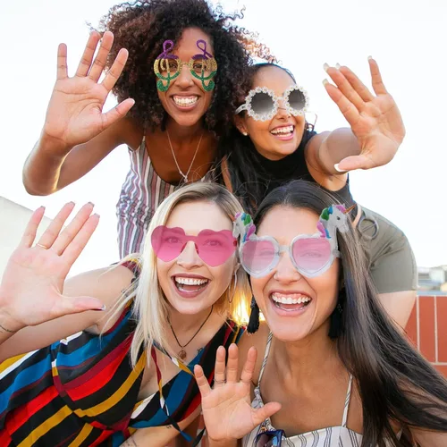 Vista 7 de Paquete de 12 gafas de sol divertidas para fiesta, novedosas gafas divertidas, máscaras de disfraz geniales para adultos, suministros de fiesta