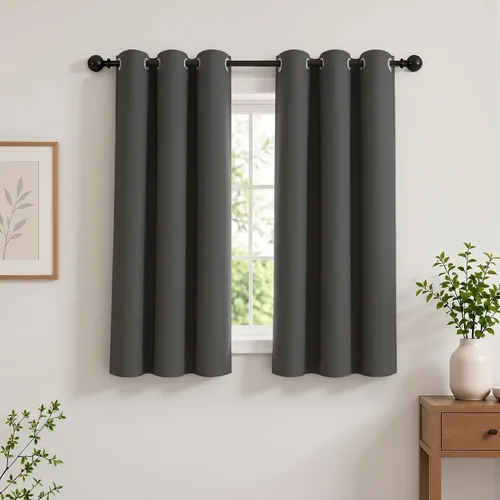 Vista 97 de Cortinas de oscurecimiento de habitación de 45 pulgadas de largo para dormitorio y sala de estar, cortinas térmicas aislantes con ojales