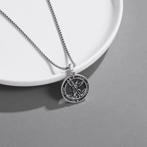 Vista 2 de DOTBJ Collar con colgante de cruz de San MiguelSan CristófaloSan BenitoSan PatricioJesús Amuleto de joyería para hombres y mujeres con cadena Rolo