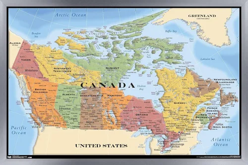 Vista 16 de Trends International Map - Póster de pared de Canadá de 14.725 x 22.375 pulgadas, versión con marco en color madera rústica