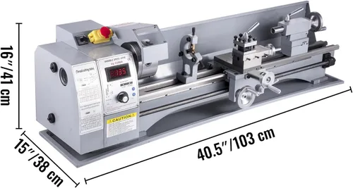 Vista 8 de VEVOR Torno de metal, Mini máquina de torno de 210x720, Cambio de velocidad variable de 2500 RPM, Mini torno de precisión de 750W, Torno de trabajo