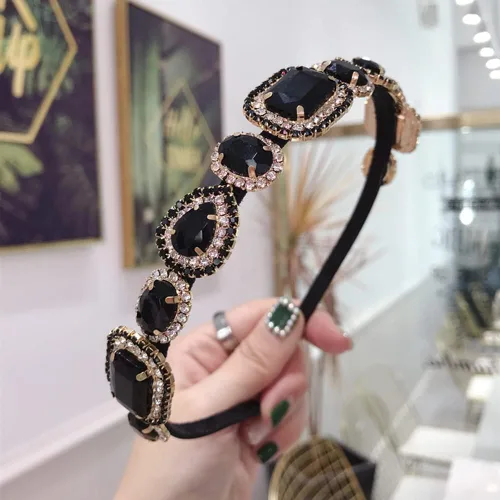 Vista 3 de Wiwpar Diadema de diamantes de imitación - Negro, 5.5*5.1 in - Accesorio para el cabello de mujer