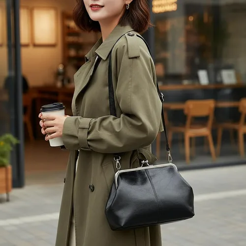 Vista 4 de Kiss Lock - Bolso cruzado vintage para mujer, de piel sintética retro, bolso de mano de noche, bolso grande marrón para otoño e invierno