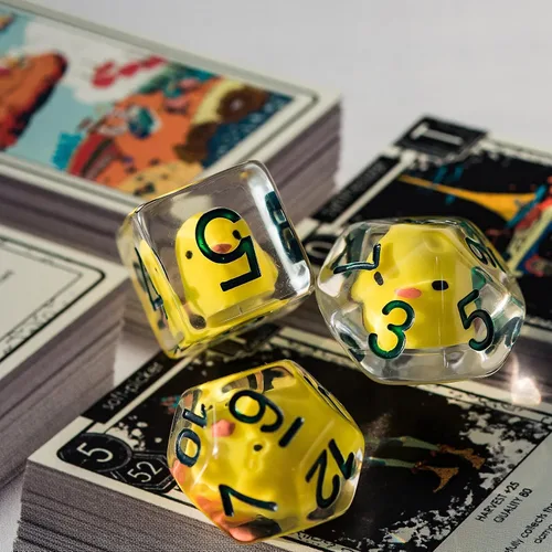 Vista 7 de Cusdie 8 dados DND, juego de dados poliédricos rellenos de animales, juego de dados de animales para juegos de rol, dados D&D