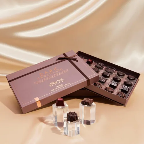 Vista 3 de Ethel M Chocolates Caja de regalo de 24 piezas de la colección de chocolate negro de primera calidad, sabores exóticos, limón, vainilla, caramelo