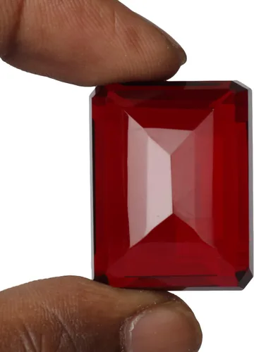 Vista 5 de GEMHUB Piedra hidrotermal de la joyería del topacio facetado del color rojo sangre del corte esmeralda 59.30 Ct, Gema, topacio