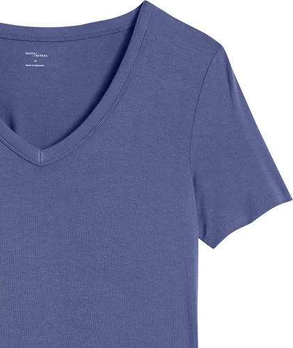 Vista 5 de Tienda Essentials Camiseta de manga corta con cuello en V para mujer (anteriormente Daily Ritual)