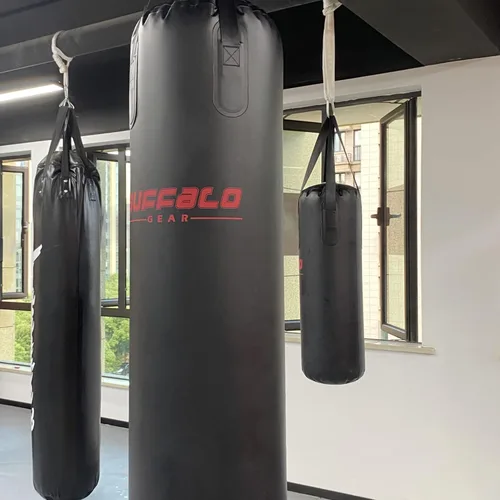 Vista 2 de Buffalo Gear Saco de boxeo de agua pesada, 225 libras, 165 libras, 86 libras, saco de boxeo ajustable para kickboxing, boxeo, gimnasio