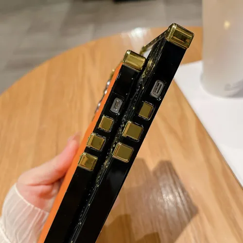 Vista 5 de Changjia Funda para iPhone 15 Pro Max para mujer, bonita decoración dorada de lujo, esquina de TPU suave, parachoques elegante, a prueba de golpes