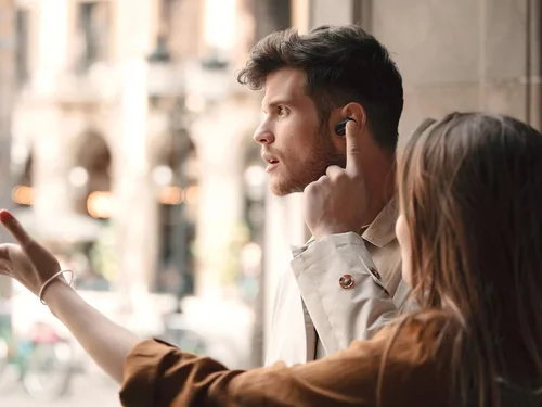 Vista 2 de Sony WF-1000XM3 Auriculares con cancelación de ruido líderes en la industria, auriculares inalámbricos con Alexa, control de voz y micrófono