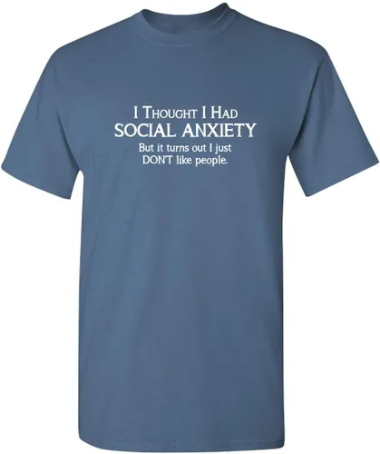 Vista 15 de Camiseta divertida con texto sarcástico en inglés: "Social Anxiety Like People Graphic Novelty" Negro