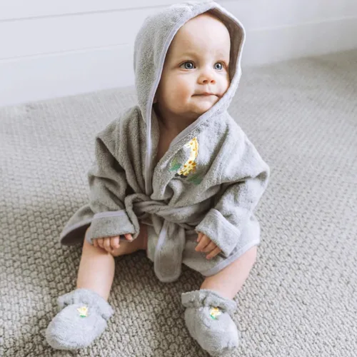Vista 3 de Spasilk 100 Cotton Hooded Terry Bathrobe with Booties Baby Girl Gifts Baby Boy Gifts Shower Gift