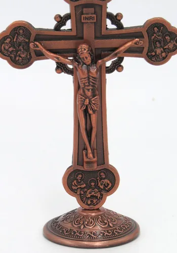Vista 2 de GGCI Crucifijo - Cruz de pared de bronce rojo, estatua de metal tonificado y cruz de Jesucristo de mesa, 6 pulgadas de altura