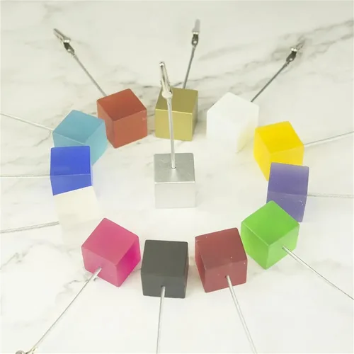 Vista 4 de Memo Clip Holders Stand with Alligator Clasp 50 PCS Cube Stand Photo Holders,Resin Base Memo Note Clips,Table Wedding Place Card Clamp(Aqua)