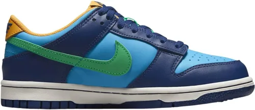 Vista 147 de Nike Kid's Dunk Low Sneaker