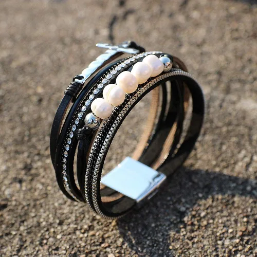 Vista 4 de Vercret - Pulsera de cuero para mujer, pulsera para niña de varias capas, ideal como regalo para mujer, hermana mayor, mamá, etc.
