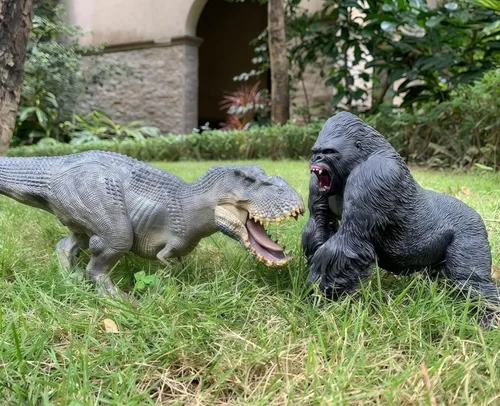 Vista 2 de Gemini&Genius Gorilla Toys Tyrannosaurus Rex Dinosaur World Toys Stand Up con mandíbula movible, figura de acción de gorila de regalo para niños